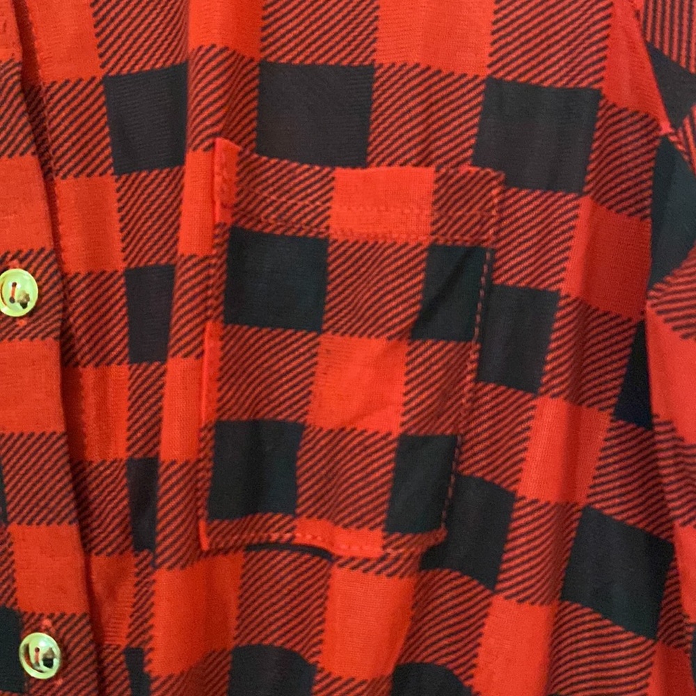 Black and Red Plaid Tie Front 3/4 Sleeve Top - Picture 6 of 12